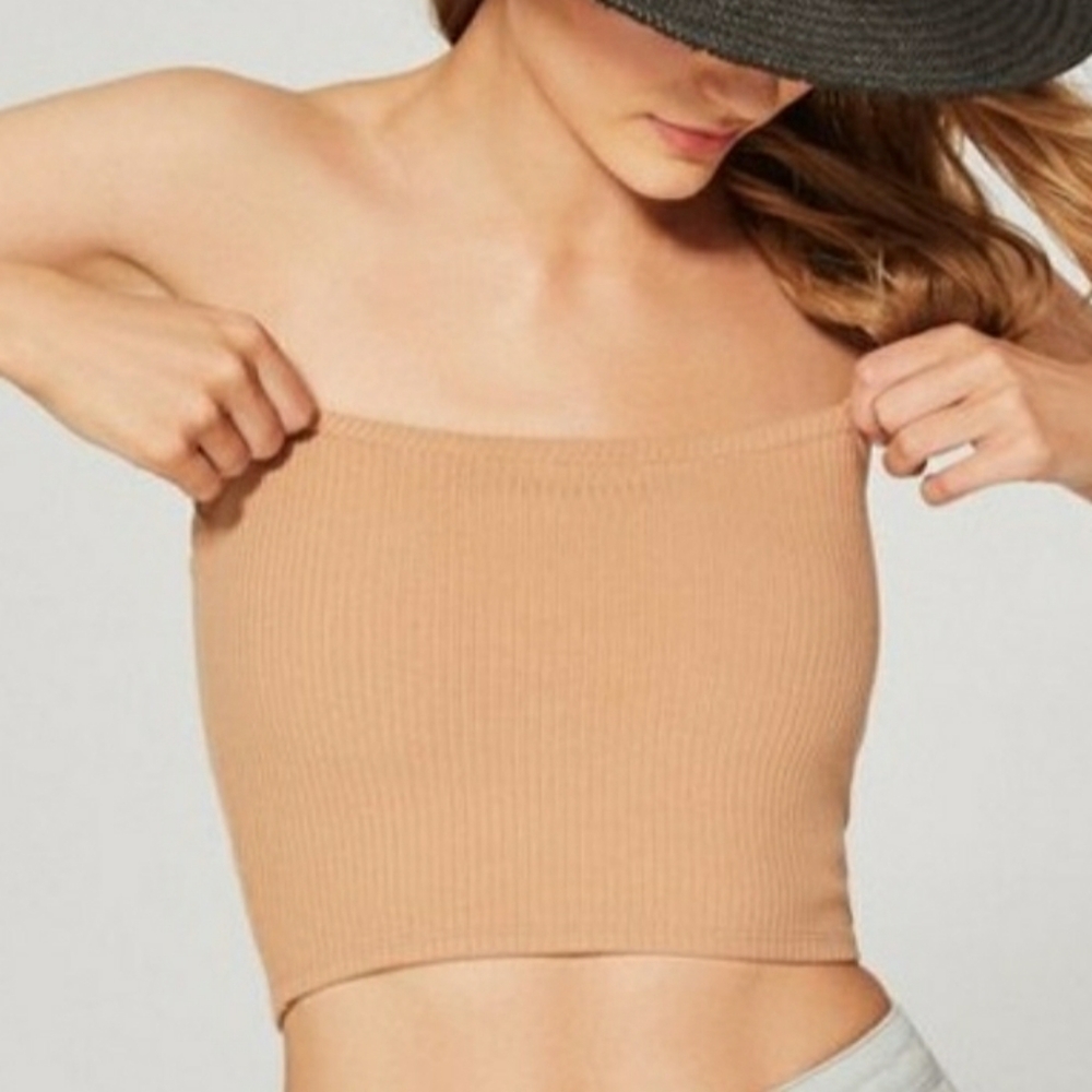 Hallie Ribbed Knit Cropped Tube Top
